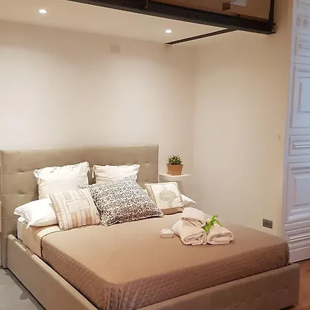 Exclusive Loft Vanvitelli Appartement Salernes