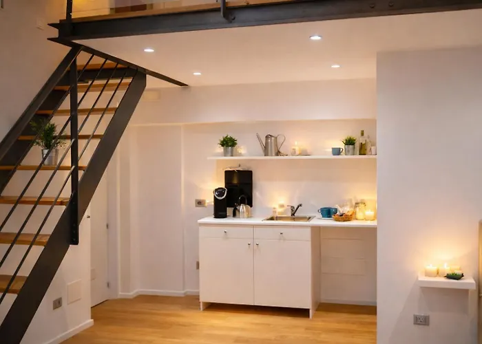 Exclusive Loft Vanvitelli Apartment *